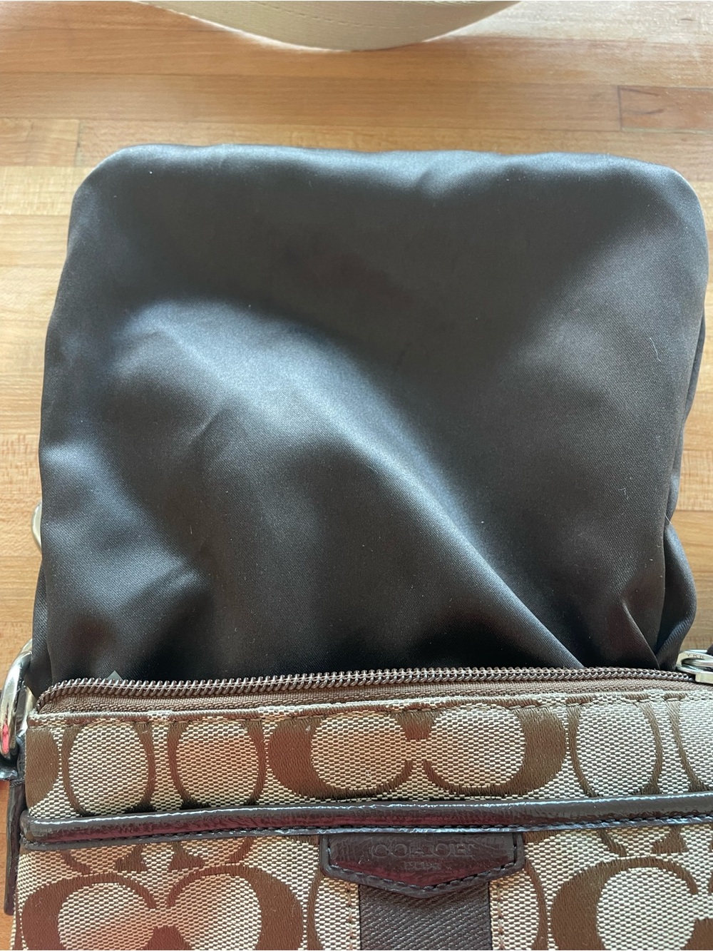 Coach Heritage Stripe Swingpack Crossbody Bag - Picture 7 of 10